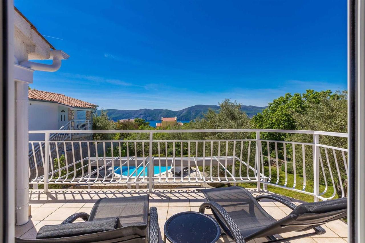 Holiday Home Olive Garden Brzac Exterior foto